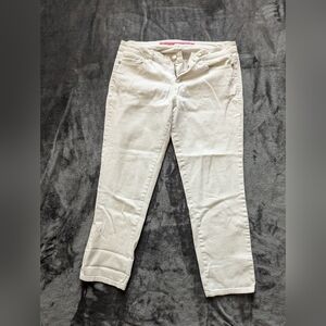 White pants (juniors)